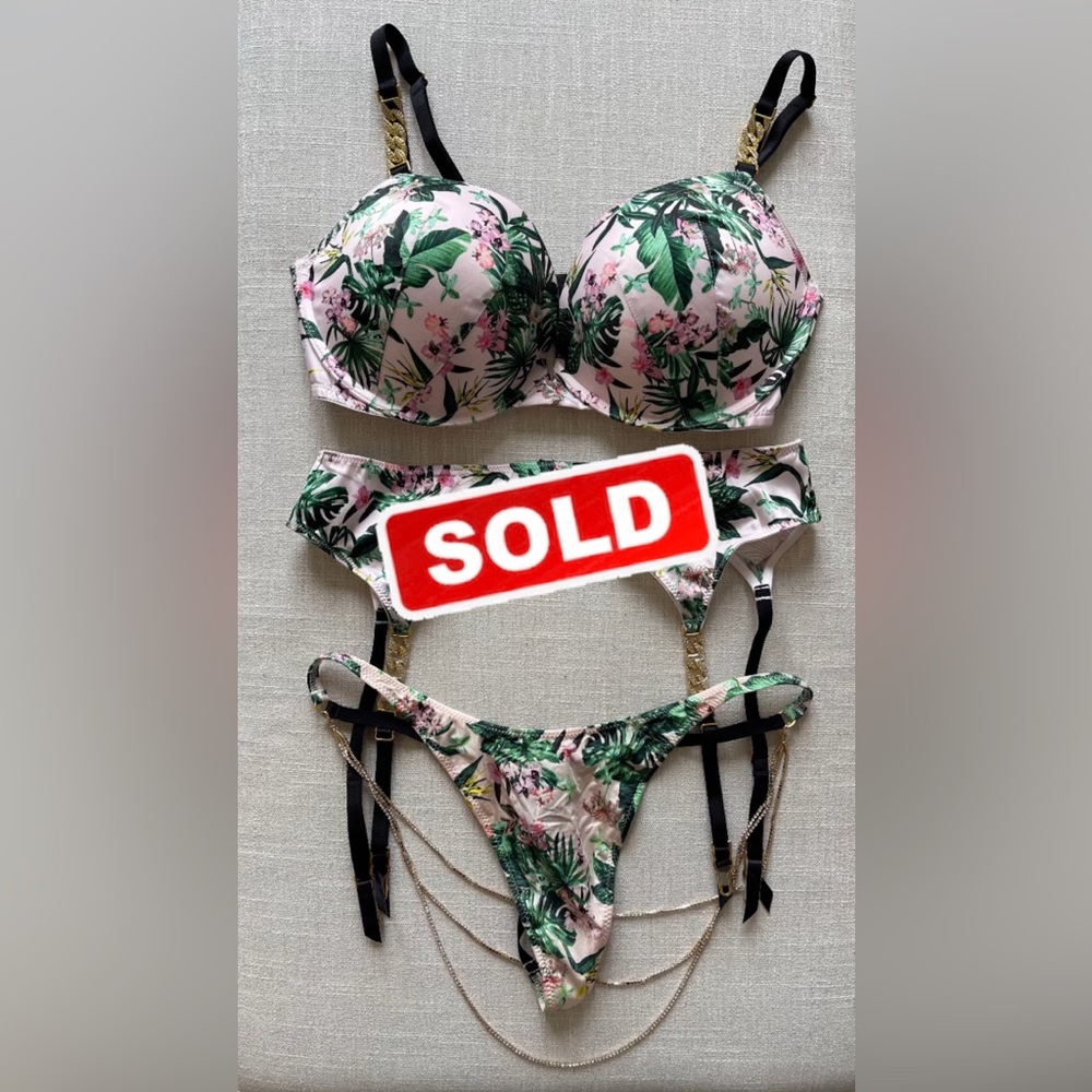Victoria’s Secret Matching Lingerie Set